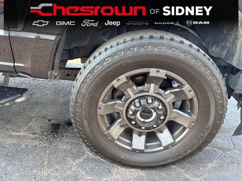 Used 2024 Ford F250 Lariat w/ Lariat Ultimate Package AWD/4WD image 12