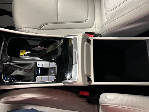 Used 2026 Hyundai Tucson SEL FWD image 19