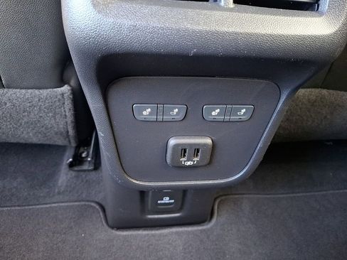 Used 2020 Chevrolet Equinox Premier AWD/4WD image 14