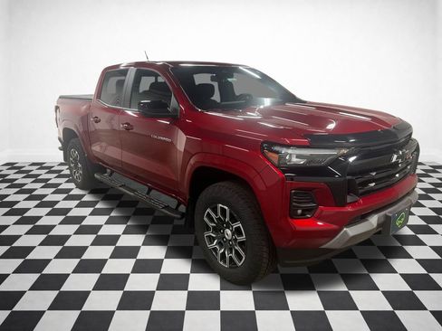 Certified 2024 Chevrolet Colorado Z71 w/ Z71 Convenience Package 2 AWD/4WD image 1
