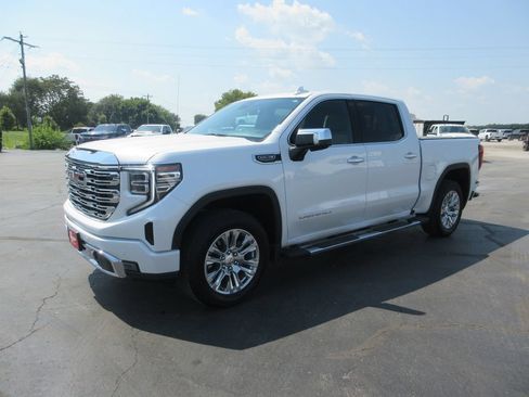 Certified 2025 GMC Sierra 1500 Denali AWD/4WD image 13