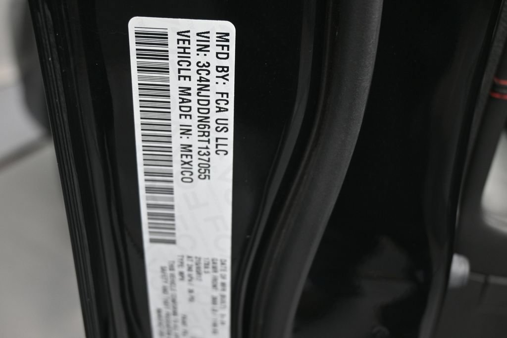Used 2024 Jeep Compass Trailhawk AWD/4WD image 20