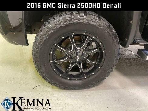 Used 2016 GMC Sierra 2500 Denali w/ Duramax Plus Package image 30