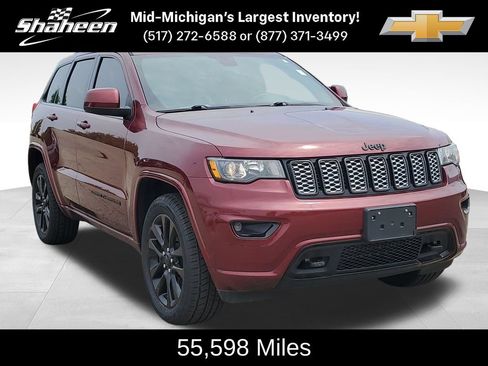 Used 2019 Jeep Grand Cherokee Altitude AWD/4WD image 2