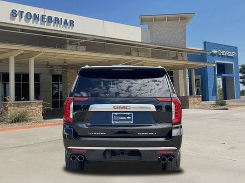 Used 2023 GMC Yukon XL Denali AWD/4WD image 6