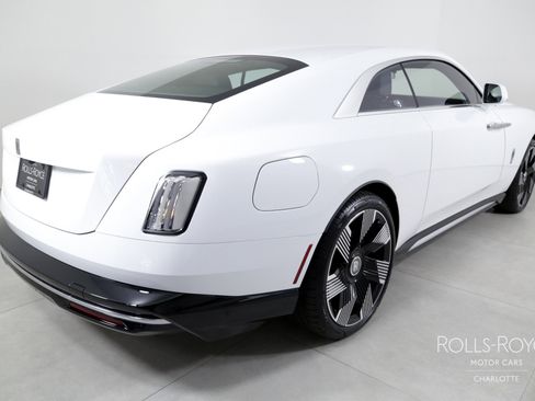Used 2024 Rolls-Royce Spectre w/ Spectre Launch Package image 2