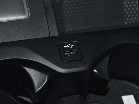 New 2026 BMW X5 xDrive40i w/ Executive Package image 13