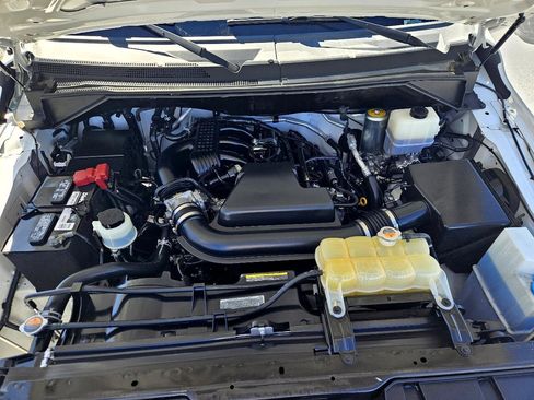 Used 2019 Nissan NV 1500 S image 42