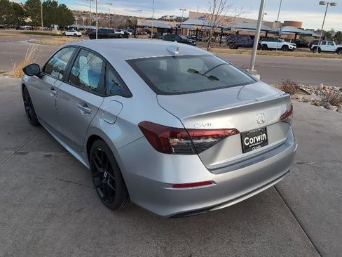 Used 2025 Honda Civic Sport image 17