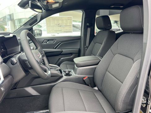 New 2026 GMC Canyon Elevation w/ Convenience Package RWD image 22
