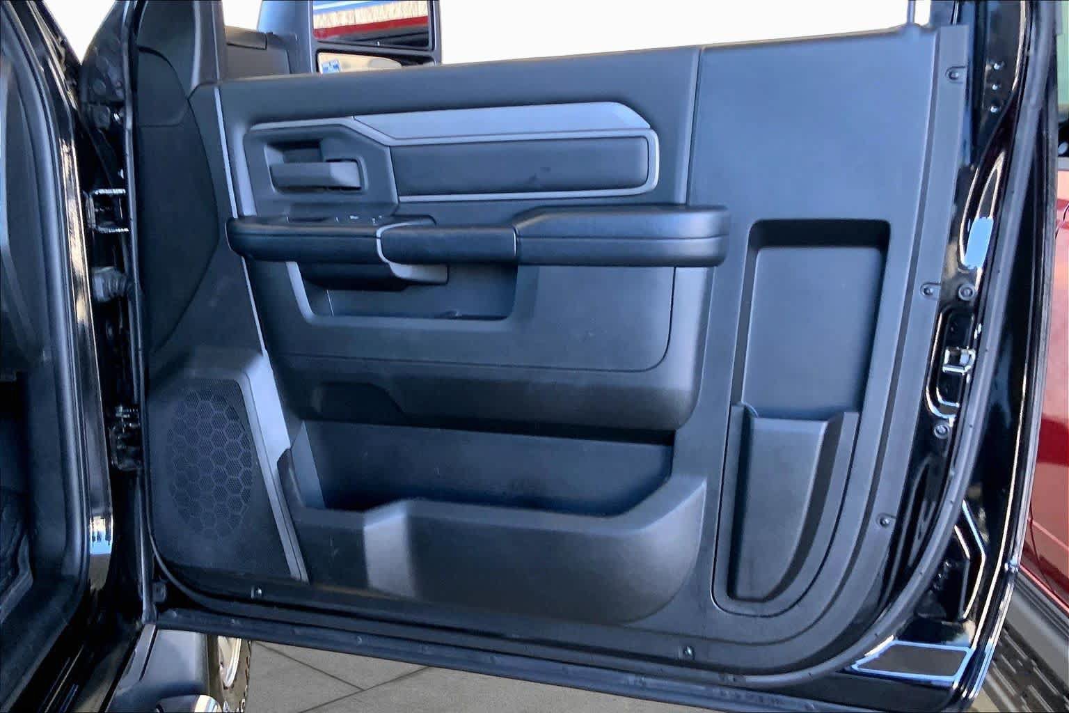 Used 2023 RAM 2500 Tradesman AWD/4WD image 18