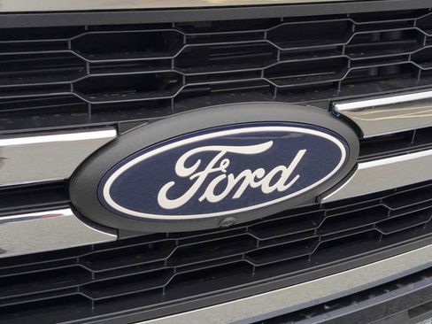 New 2026 Ford F150 Lariat w/ Equipment Group 501A Mid image 4