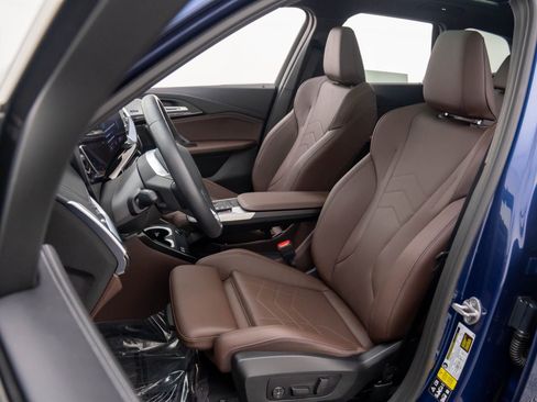 Certified 2023 BMW X1 xDrive28i w/ Premium Package image 16