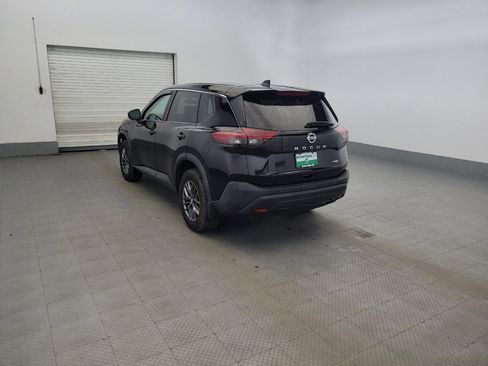 Used 2021 Nissan Rogue S AWD/4WD image 5