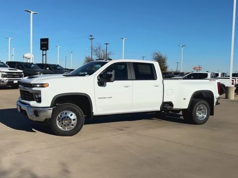 New 2026 Chevrolet Silverado 3500 LT w/ Safety Package image 5