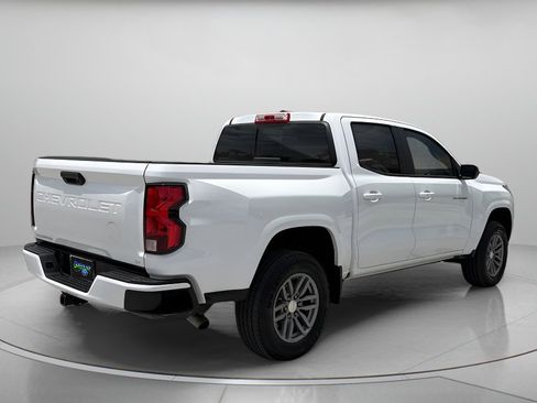 Used 2024 Chevrolet Colorado LT w/ LT Convenience Package RWD image 3