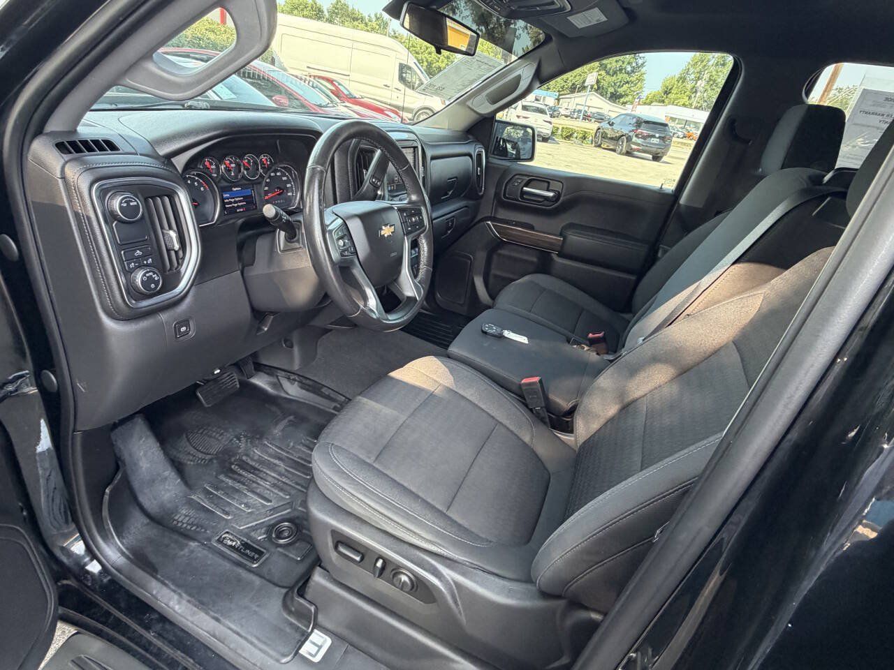 Used 2020 Chevrolet Silverado 1500 LT w/ Texas Edition RWD image 28