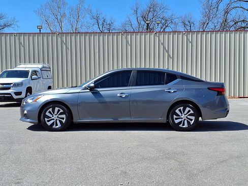 Used 2019 Nissan Altima 2.5 S image 16