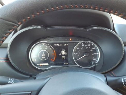 New 2025 Nissan Versa SR image 11