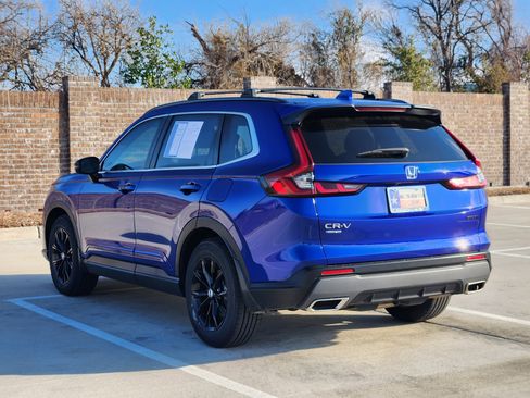 Certified 2025 Honda CR-V Sport image 8
