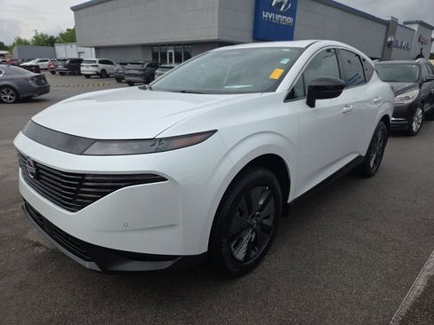 Used 2025 Nissan Murano SL AWD/4WD image 11
