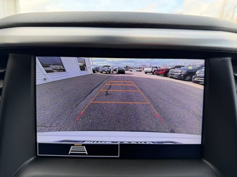 Certified 2023 GMC Acadia SLE w/ Driver Convenience Package FWD image 27