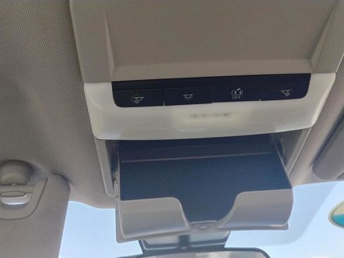 Used 2024 Nissan Altima 2.5 SV image 19