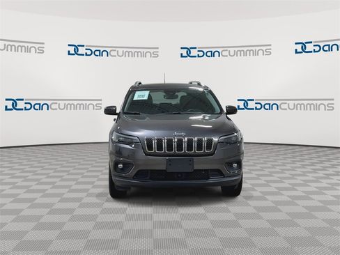 Used 2021 Jeep Cherokee Latitude Lux w/ Sun & Sound Group image 4
