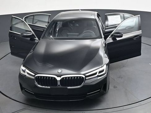 Used 2023 BMW 530i xDrive w/ Premium Package AWD/4WD image 39