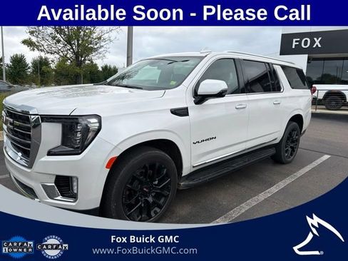 Used 2023 GMC Yukon XL SLT w/ SLT Premium Package AWD/4WD image 1