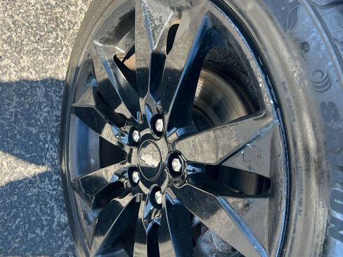 Used 2017 Chevrolet Malibu LT w/ Leather Package FWD image 26