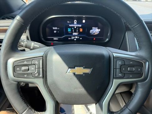 Used 2023 Chevrolet Tahoe Premier AWD/4WD image 21