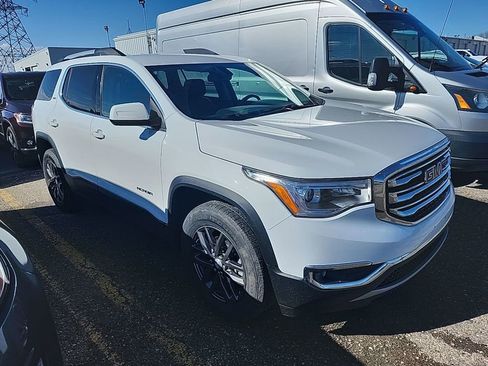 Used 2019 GMC Acadia SLT image 4