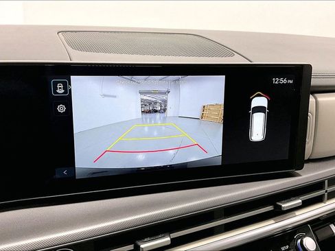 Used 2025 Hyundai Santa Fe SEL FWD image 27