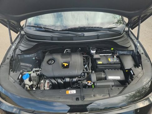 Used 2023 Kia Soul LX w/ LX Technology Package FWD image 27