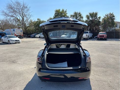 Used 2018 Tesla Model S 75D image 44