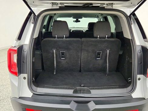 Used 2020 GMC Acadia SLE FWD image 22