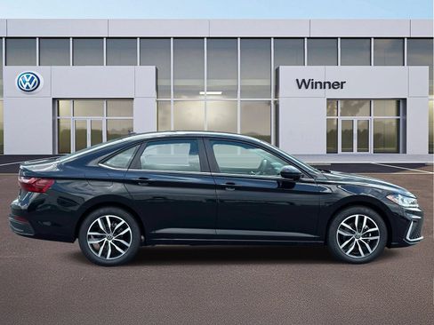 New 2026 Volkswagen Jetta SE FWD image 6