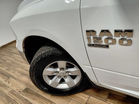 Certified 2022 RAM 1500 Classic SLT w/ Electronics Group AWD/4WD image 16