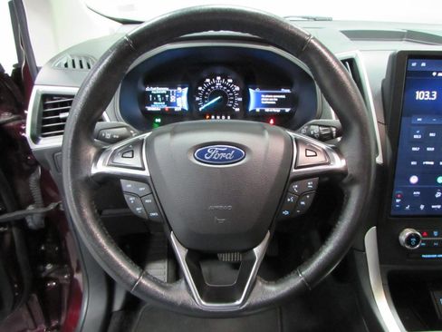 Used 2024 Ford Edge SEL AWD/4WD image 23