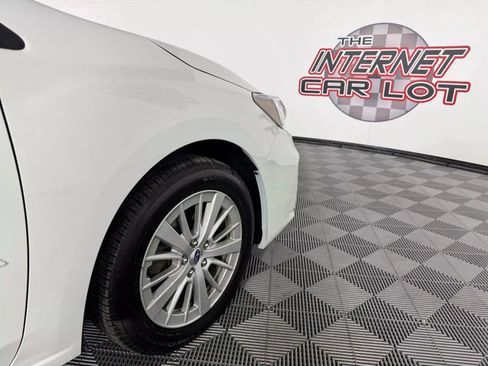 Used 2017 Subaru Impreza 2.0i Premium image 34