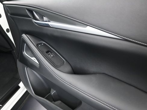 Certified 2025 INFINITI QX60 Luxe w/ Black Edition FWD image 24