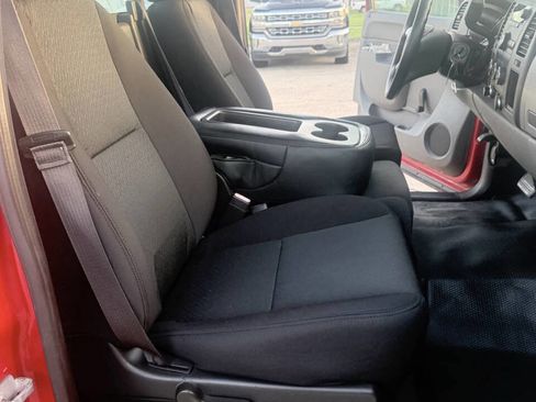 Used 2013 Chevrolet Silverado 2500 W/T image 9