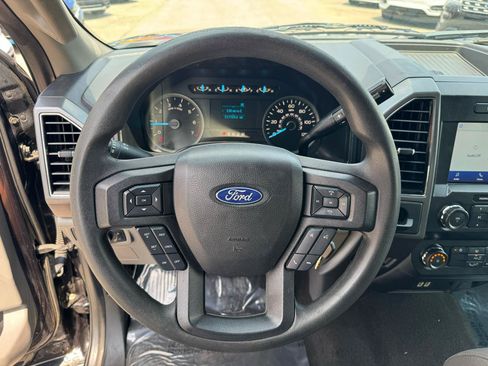 Used 2020 Ford F150 XLT RWD image 26