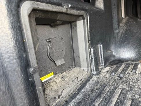 Used 2023 Ford F150 XLT w/ Equipment Group 302A High image 30