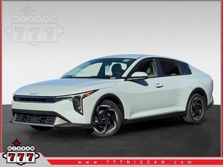 Used 2025 Kia K4 EX FWD video 1