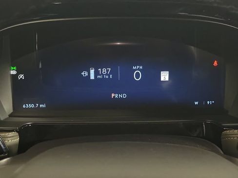 Used 2025 Lincoln Corsair Reserve FWD image 26