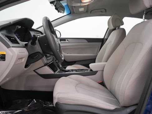 Used 2015 Hyundai Sonata SE w/ Option Group 09 FWD image 20