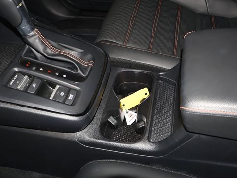 Used 2025 Honda CR-V Sport-L image 32