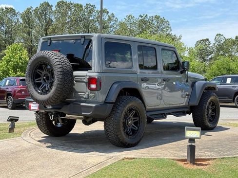 Used 2023 Jeep Wrangler Unlimited Sport w/ Sun And Sound Package AWD/4WD image 7